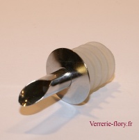 bec verseur mtal plastique