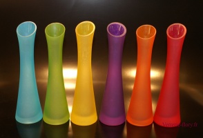 vase confettis de couleurs diffrentes