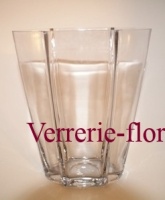 vase flora