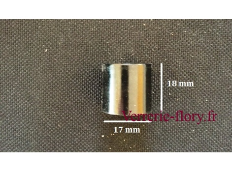 bouchon vis 17mm en plastique noir